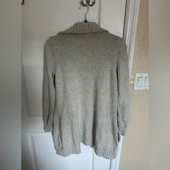 Lauren Ralph Lauren Knit Button Cardigan — Cream — Size Medium - Picture 2 of 4